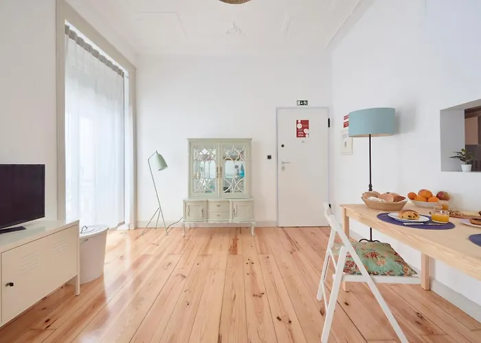 Sunny With Balcony! Lisbon