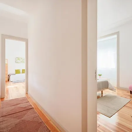 Apartamento Sunny With Balcony! Lisboa